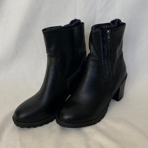 Carrini CA Collection Women's Fashion Knitting-Lined Booties - Picture 2 of 6